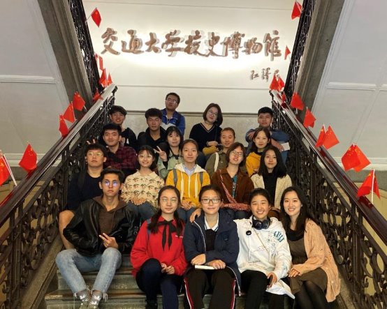 C:\Users\PC\Desktop\钱馆参观\班级反馈\F1914301\微信图片_20191020125044.jpg