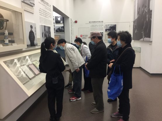 E:\2021年工作\退管工作\各类活动\11月17日参观活动\1.jpg