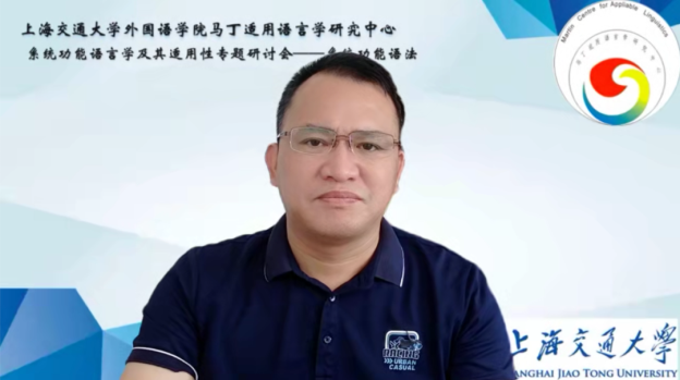 A person wearing glasses

Description automatically generated with medium confidence